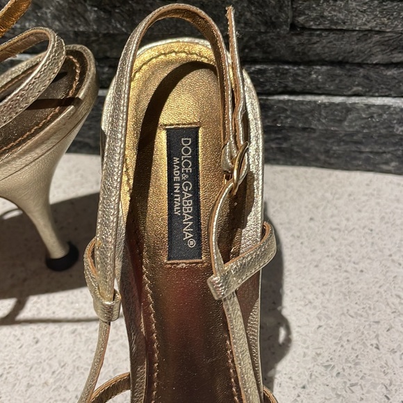 Authentic D&G gold sandals - Picture 2 of 5